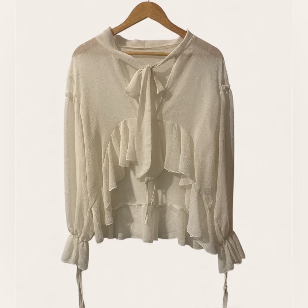 Elegant Cream Women's Blouse